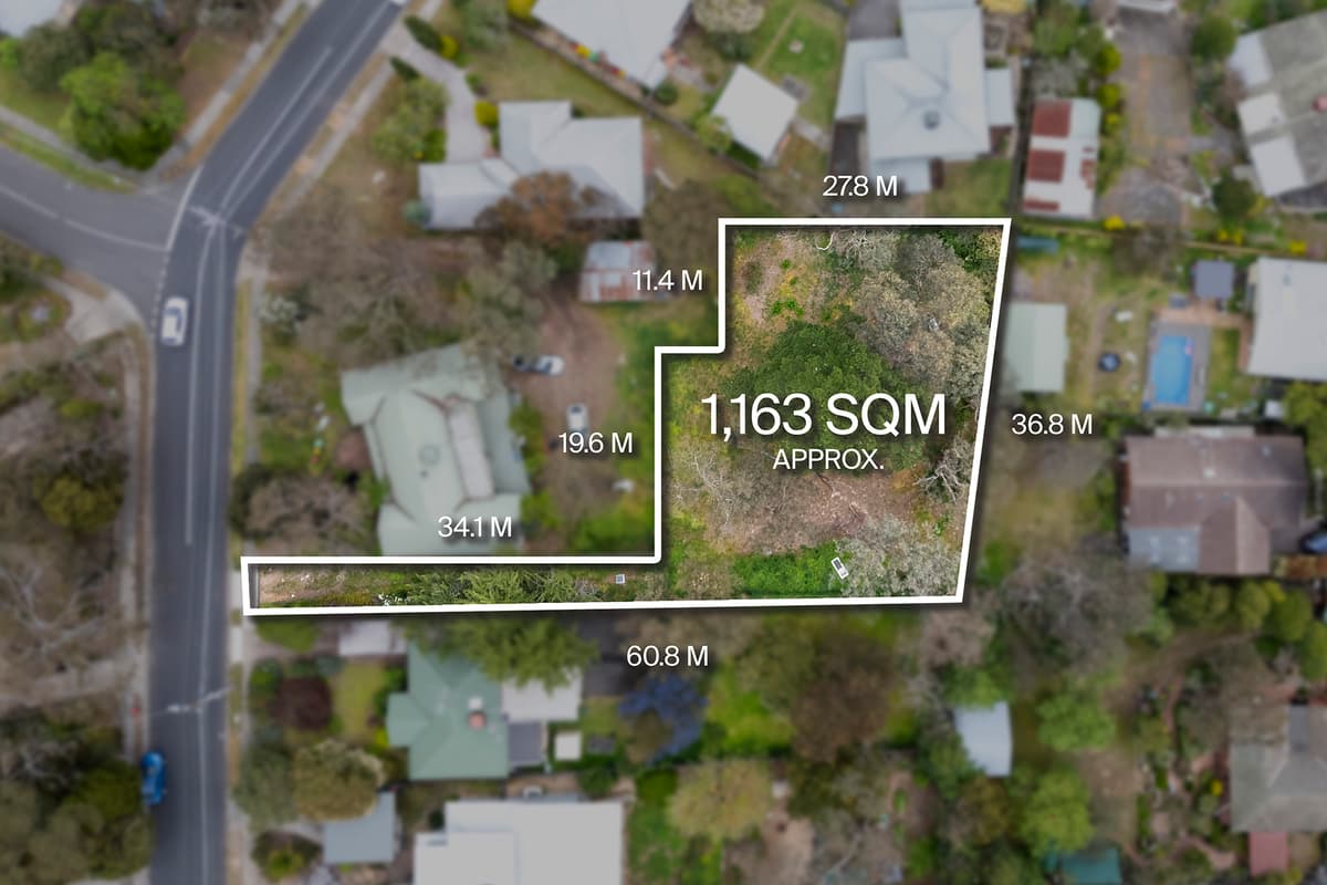 15 Park West Road Eltham VIC 3095