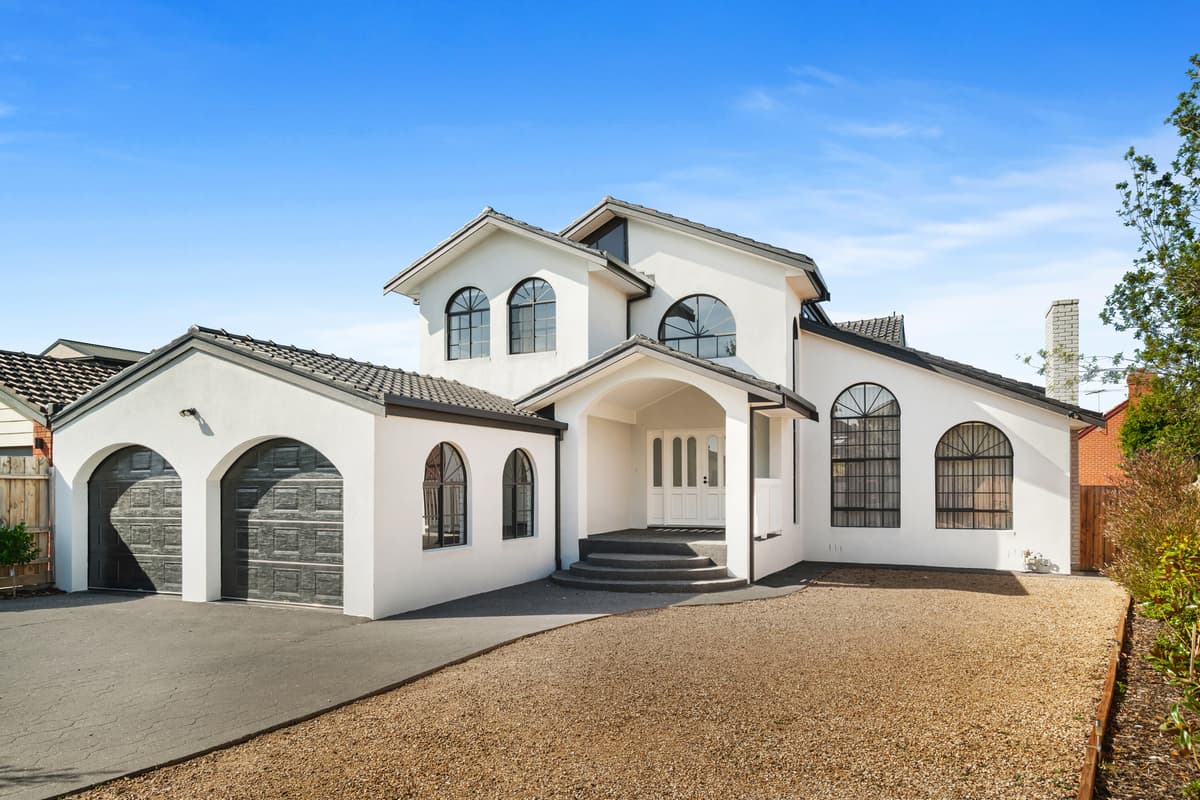 6 Falconer Court Keilor VIC 3036